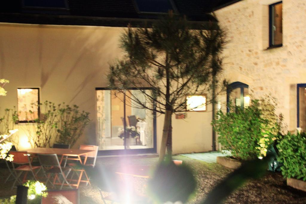 Hotel - Restaurant L'Hortensia Noyalo ภายนอก รูปภาพ