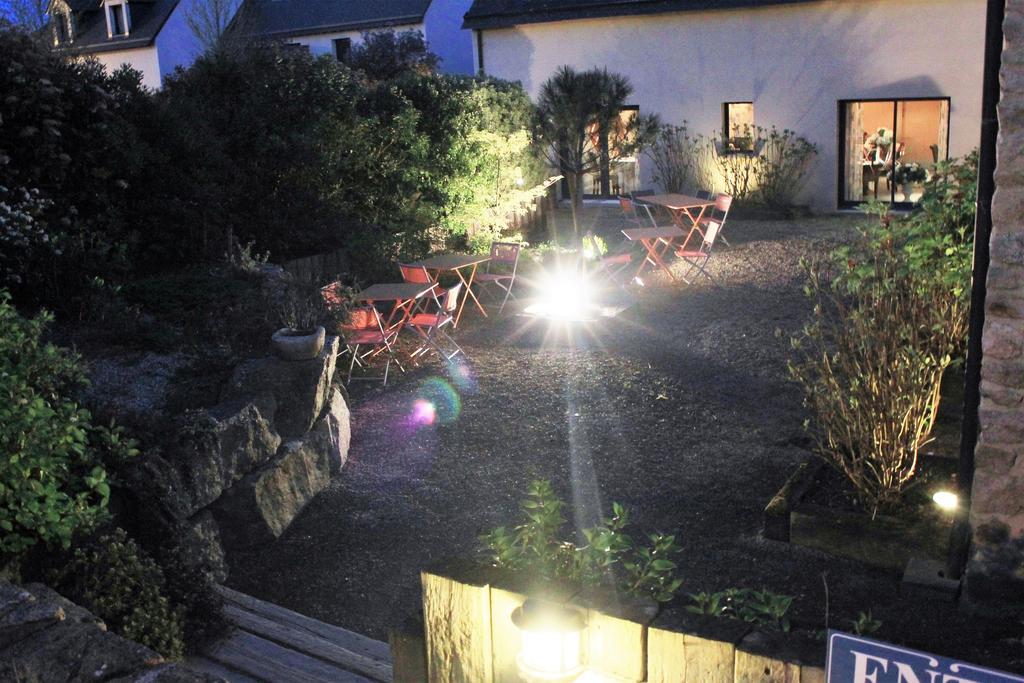Hotel - Restaurant L'Hortensia Noyalo ภายนอก รูปภาพ